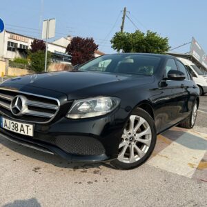 Mercedes E200